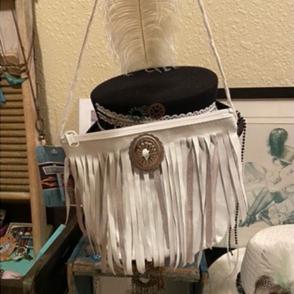 White Fringe Retro Crossbody Bag
